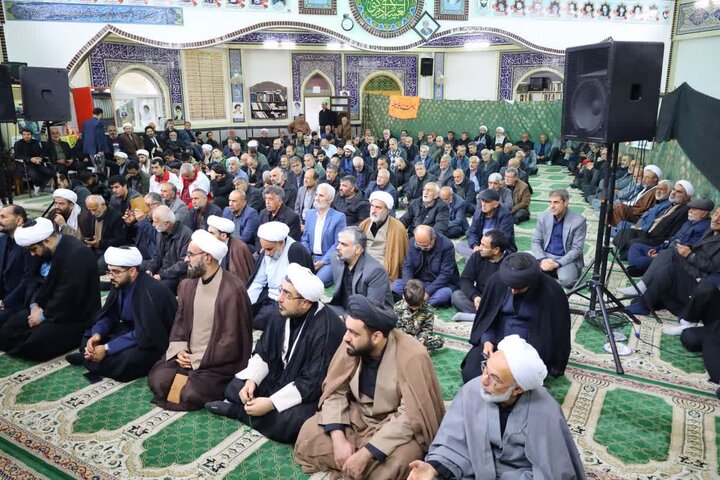 تصاویر/ مراسم شهادت امام جعفر صادق (ع) و یادواره شهدای روحانی قرآنی و خانطومان در شهرستان سیمرغ