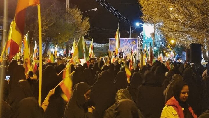 تصاویر/ چهل و پنجمین شب تجمع در شهر رابر