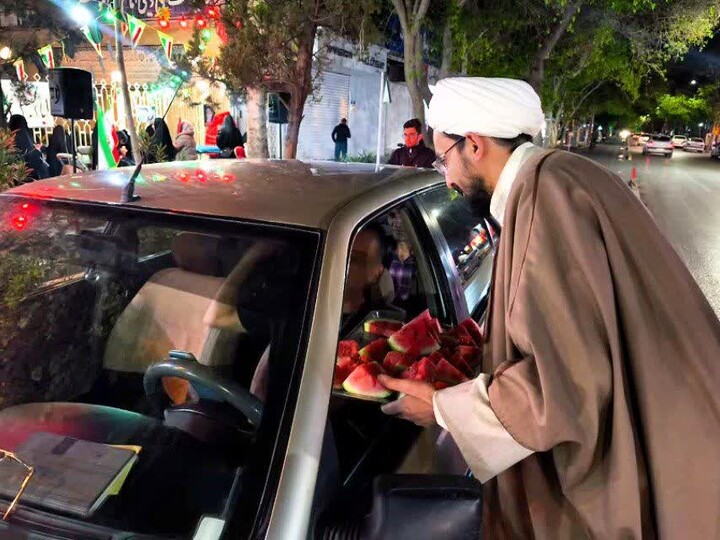 تصاویر |اجتماع مردمی شب‌های اقتدار موکب مدرسه علمیه دارالحکمه اصفهان