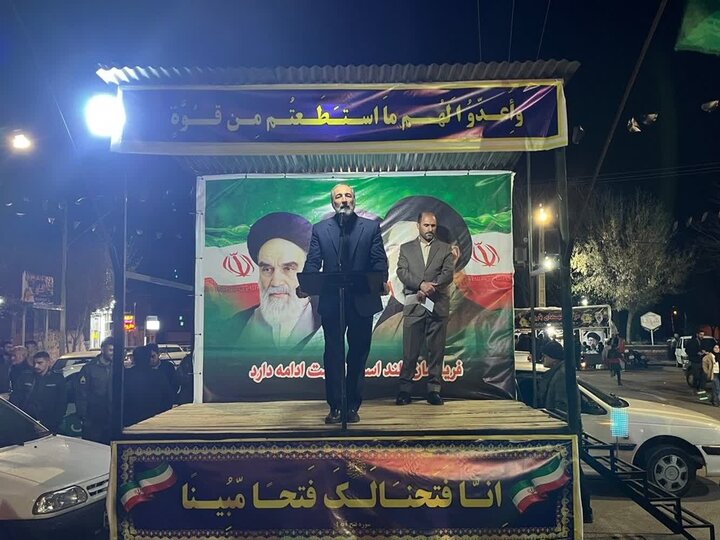 تصاویر/ استمرار تجمعات مردمی در  شهرستان باروق