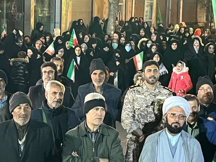 تصاویر/ استمرار تجمعات مردمی در  شهرستان باروق
