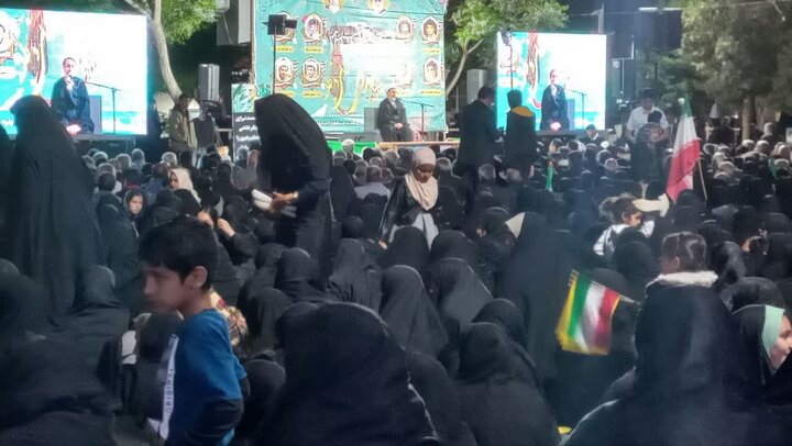 تصاویر/ تداوم فعالیت موکب مدرسه علمیه فاطمه الزهرا(س) کشکوئیه در تجمعات