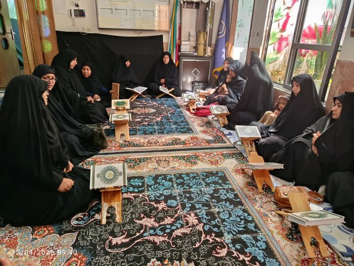 تصاویر/ برگزاری مراسم شهادت امام صادق(ع) در تعدادی از مدارس علمیه خواهران استان کرمان