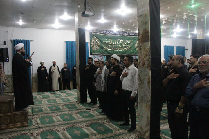 تصاویر/ گرامیداشت شهادت امام صادق(ع) در مدرسه علمیه امام خمینی(ره)