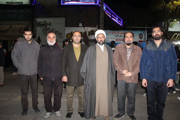 تصاویر / طلاب ملایری با لباس رزم به میدان آمدند