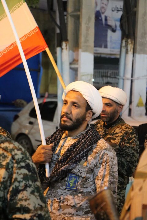 تصاویر / طلاب ملایری با لباس رزم به میدان آمدند