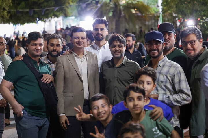 تصاویر/ حماسه حضور بوشهری‌ها در میدان