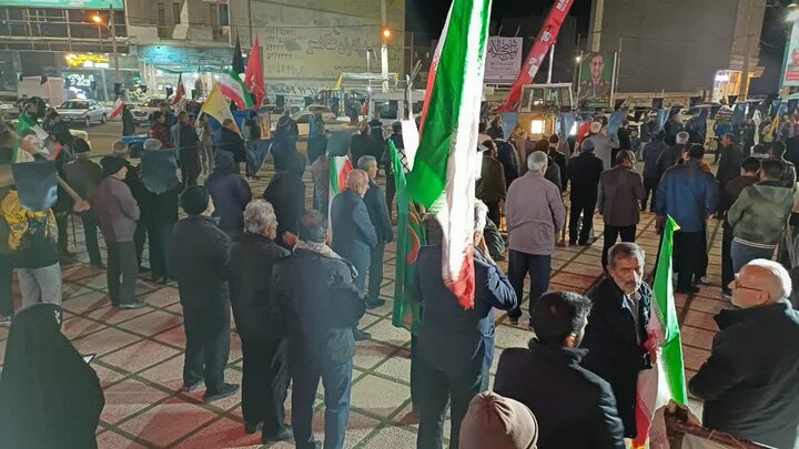 تصاویر/چهل و پنجمین شب حضور پرشور مردم ولایتمدار مامونیه در تجدید بیعت با آرمان‌های انقلاب