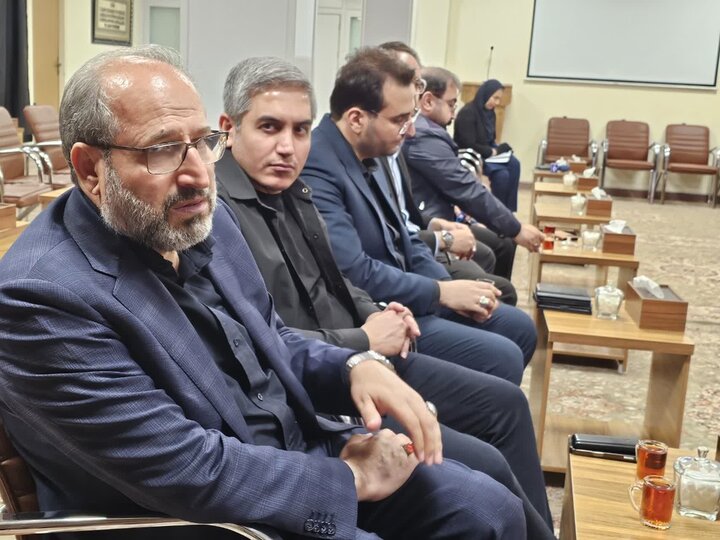 تصاویر/ دیدار معاون حقوقی و امور مجلس صدا و سیمای کشور با نماینده ولی‌فقیه در کردستان