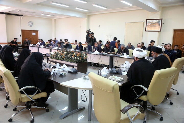 تصاویر/ نشست خبری تشریح فعالیت‌های حرم مطهر بانوی کرامت در ایام معصومیه