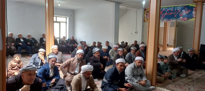 تصاویر/ برگزاری محفل انس با قرآن کریم به مناسبت شهادت قائد امت و شهدای جنگ رمضان در اشنویه
