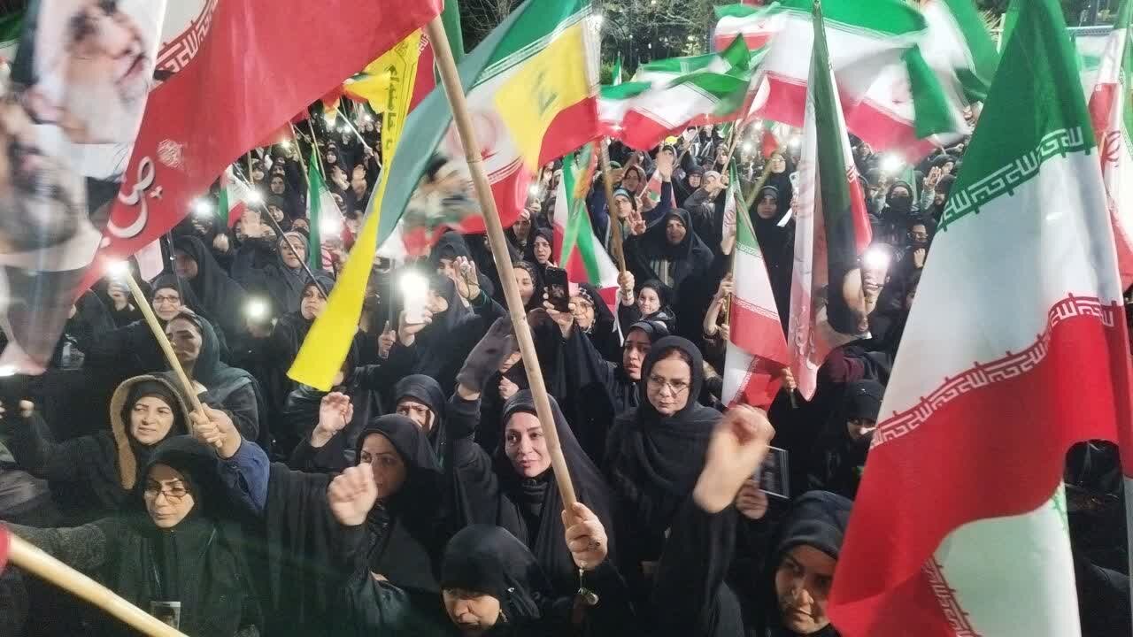 تصاویر/ حماسه آفرینی مردم محمودآباد در بیست و پنجم فروردین