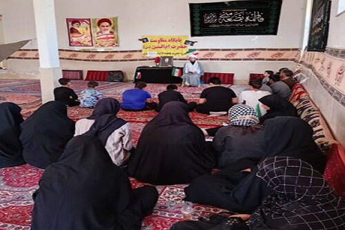 مراسم یادبود شهادت قائد شهید در روستای سرونو کرمانشاه برگزار شد