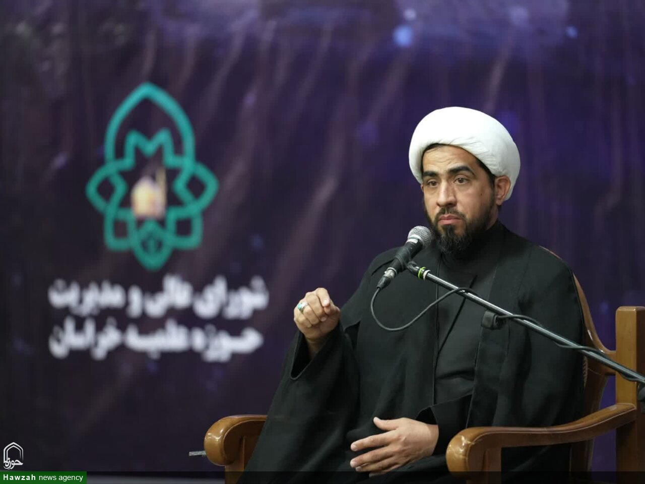 مُدرس حوزه علمیه: نجات بشر در گرو عبودیت خدا و ولایت الهی است