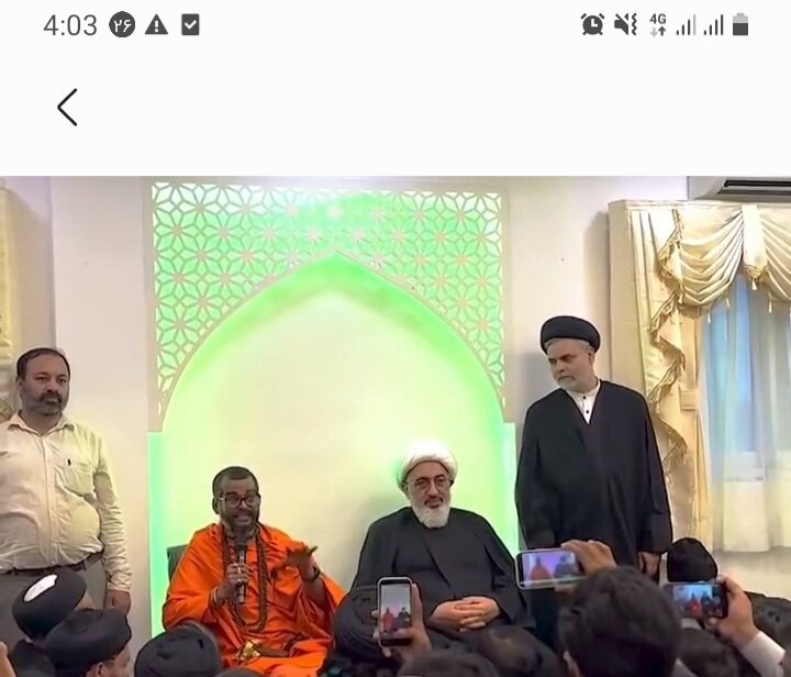 فیلم/پیشوای معنوی هند: آیت الله العظمی خامنه‌ای زنده هستند
