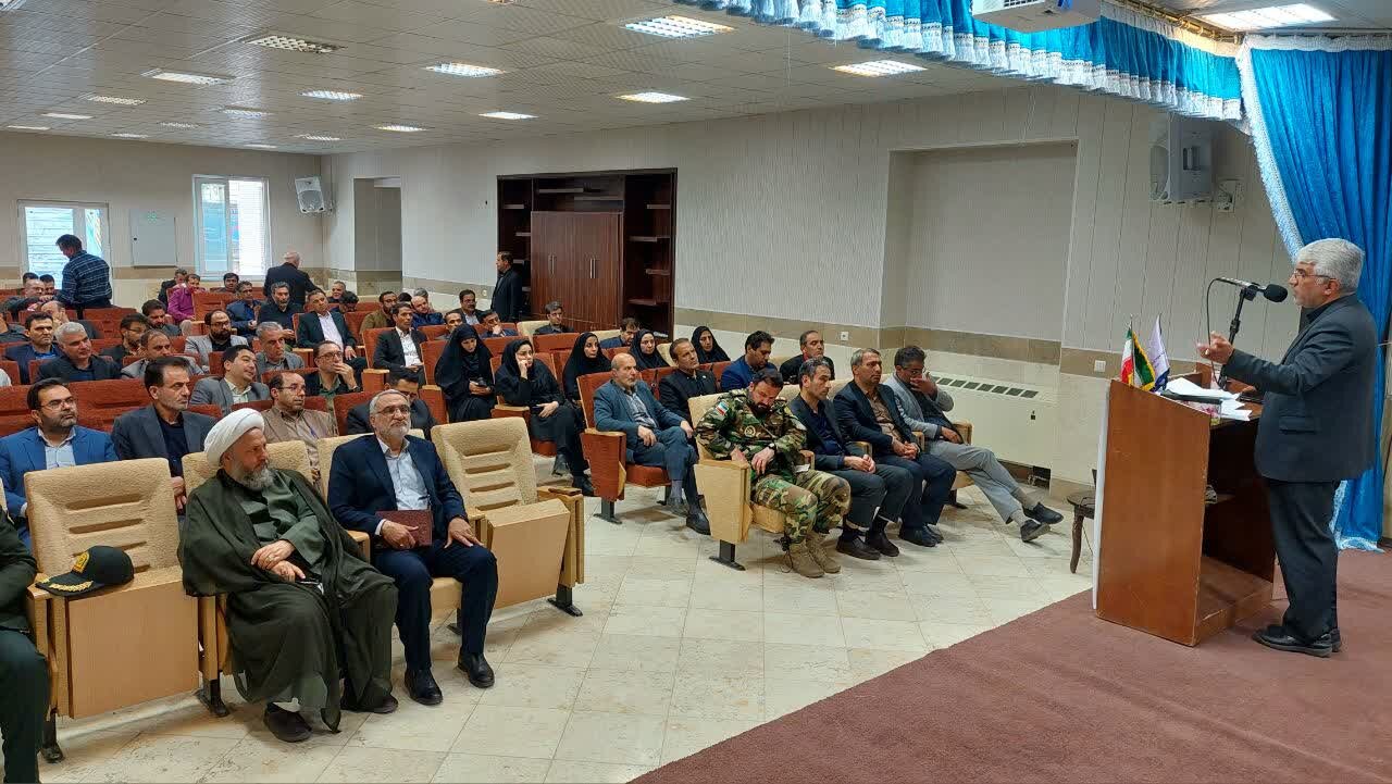 حضور مردمی اجازه عملی شدن نقشه دشمن را نداد