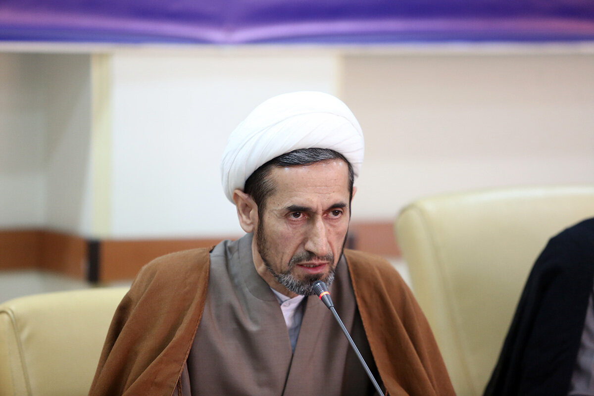 رویکرد برنامه‌های حرم بانوی کرامت تقویت اتحاد و انسجام ملی است