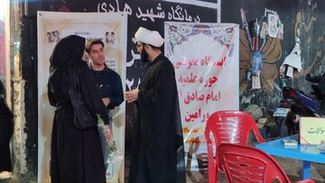 تصاویر/ حضور فعال طلاب و روحانیون مدرسه علمیه امام صادق علیه السلام ورامین در بین مردم