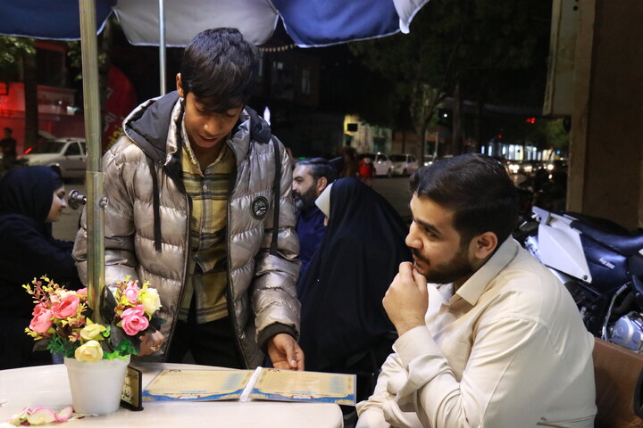 تصاویر/کافه رستوران قرآنی در میدان مشتاق کرمان