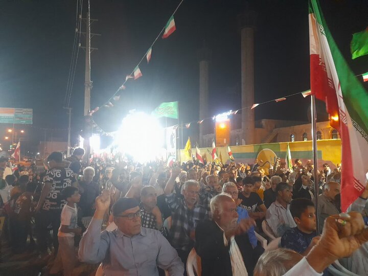 تصاویر/ بیعت با رهبر انقلاب در بردستان
