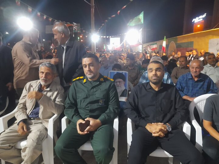تصاویر/ بیعت با رهبر انقلاب در بردستان