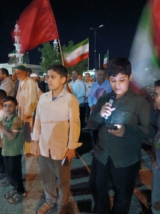 تصاویر/ مردم روستای گنخک شیخ‌ها پای کار نظام