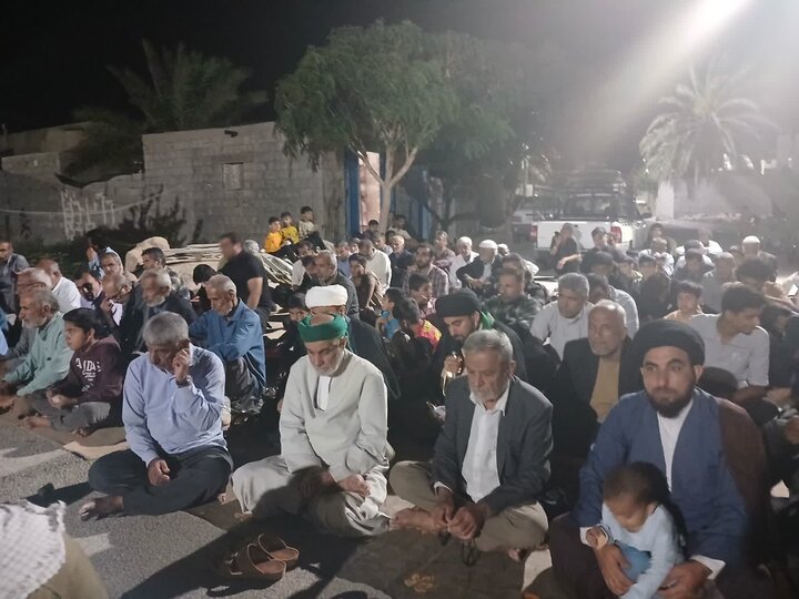 تصاویر/ مردم روستای گنخک شیخ‌ها پای کار نظام