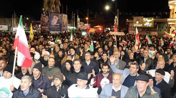 تصاویر/  چهل و هفتمین شب از تجمعات مردمی در چالدران در خونخواهی رهبر شهید انقلاب