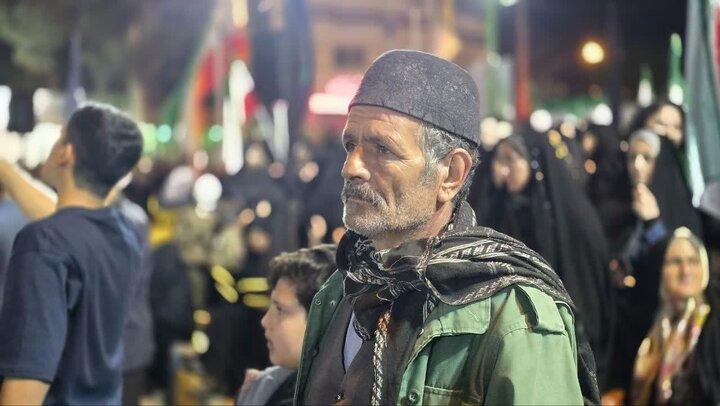 فیلم/چهل و ششمین تجمع مردمی شهرستان آران وبیدگل در میدان سردارسلیمانی
