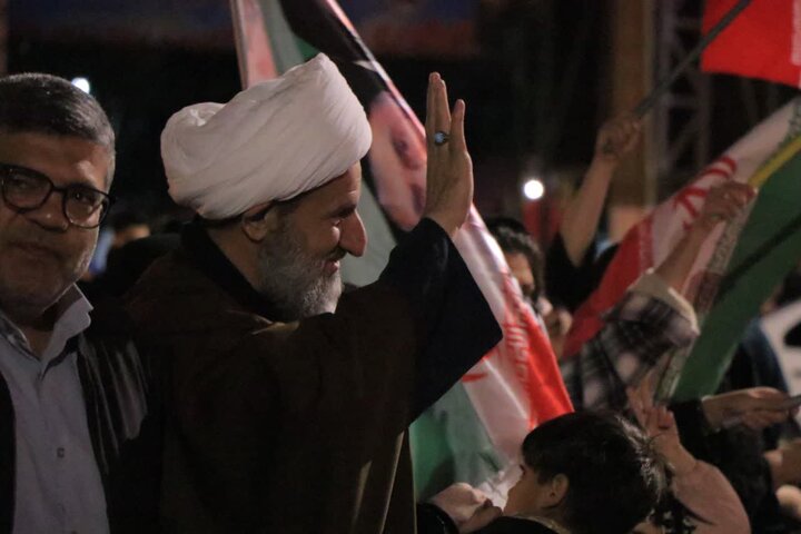 چهل و هفتمین اجتماع شبانه مردمی در قرچک