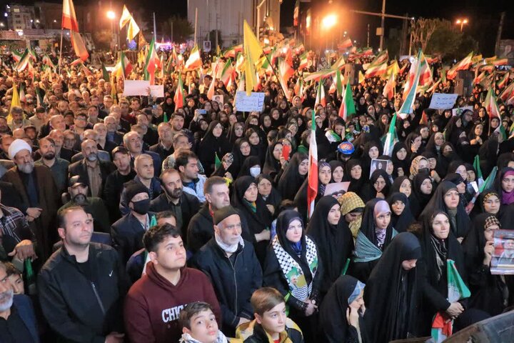چهل و هفتمین اجتماع شبانه مردمی در قرچک