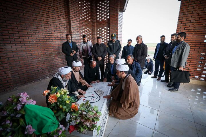 تصاویر / مراسم عزاداری رهبر شهید با حضور امام جمعه قزوین
