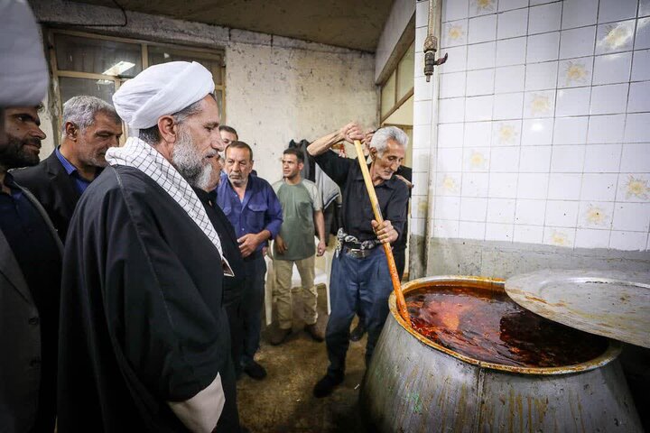 تصاویر / مراسم عزاداری رهبر شهید با حضور امام جمعه قزوین