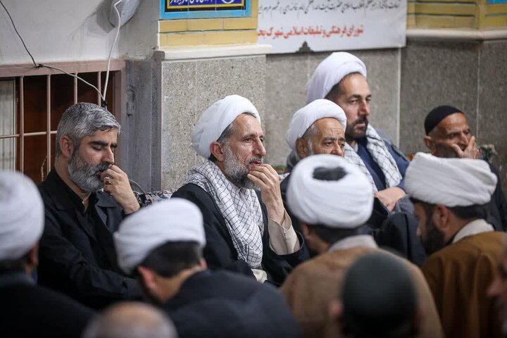 تصاویر / مراسم عزاداری رهبر شهید با حضور امام جمعه قزوین