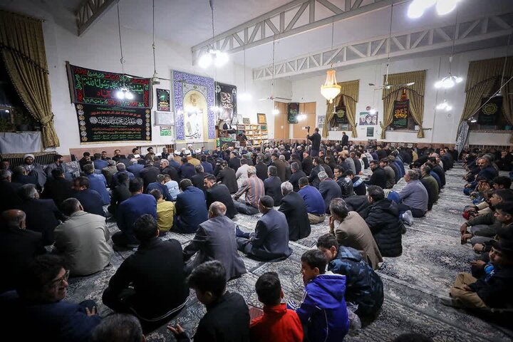 تصاویر / مراسم عزاداری رهبر شهید با حضور امام جمعه قزوین