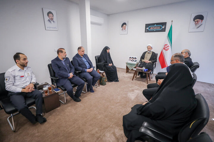 تصاویر / دیدار رئیس سازمان اورژانس کشور با نماینده ولی فقیه در استان وامام جمعه قزوین