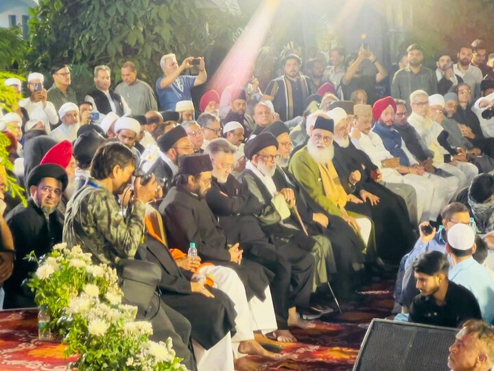 "چہلمِ شہیدِ امت" کے عنوان سے ایران کلچر ہاؤس دہلی میں پروقار تعزیتی اجتماع
