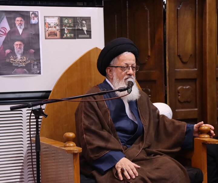 بيت الإمام الخميني في النجف الأشرف يحتضن مجلس عزاء بمناسبة أربعينية القائد الشهيد الخامنئي
