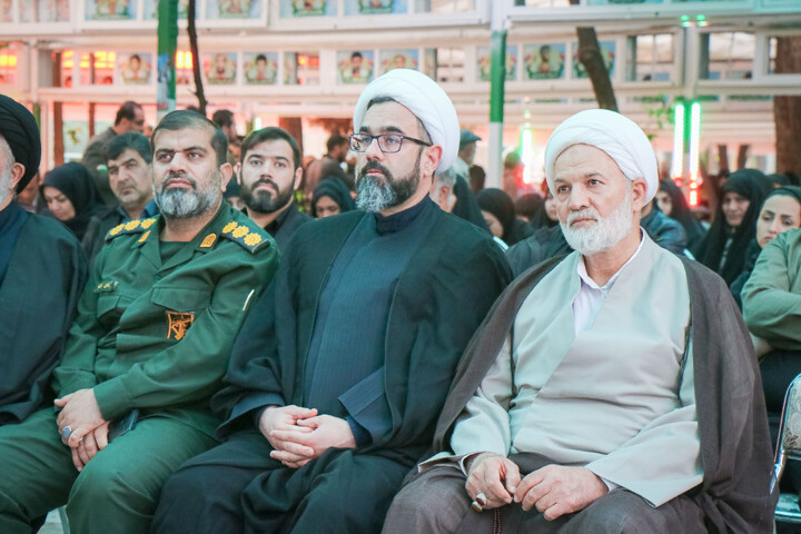 تصاویر/ گردهمایی اصحاب رسانه قم به منظور پاسداشت تلاش‌های ارزشمند هنرمندان متعهد و تقدیر از چهره سال هنر انقلاب استان قم
