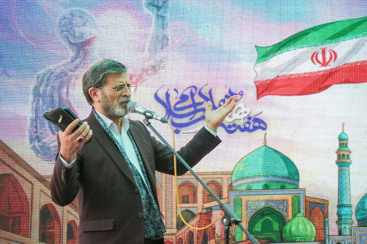 تصاویر/ گردهمایی اصحاب رسانه قم به منظور پاسداشت تلاش‌های ارزشمند هنرمندان متعهد و تقدیر از چهره سال هنر انقلاب استان قم