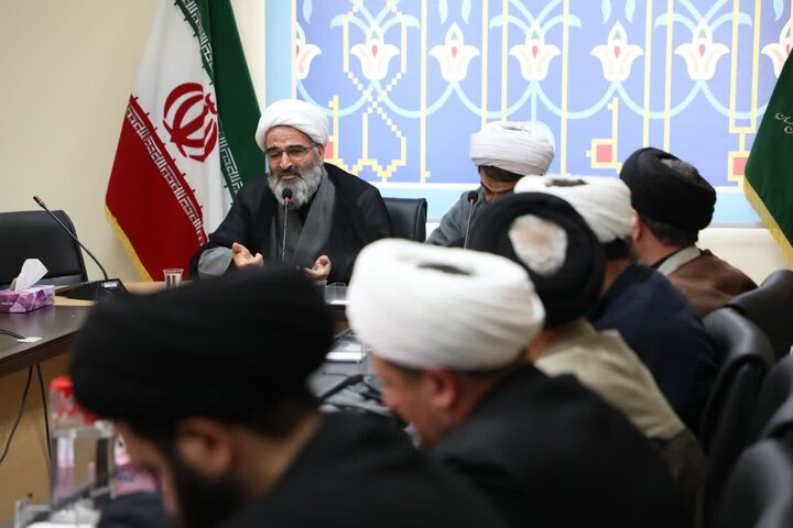 تصاویر/ گردهمایی ائمه جمعه استان سمنان با حضور نماینده ولی فقیه در استان