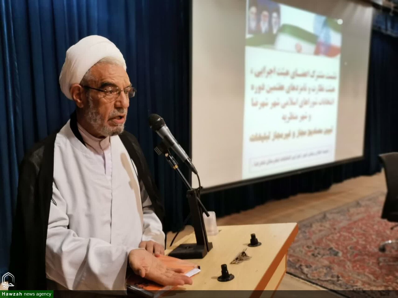 خدمت صادقانه مسئولان، جبران بخشی از میدان‌داری ۴۰ روزه مردم است
