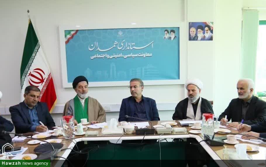 دهه کرامت یادآور پیام مهر و معنویت اهل‌بیت(ع) است