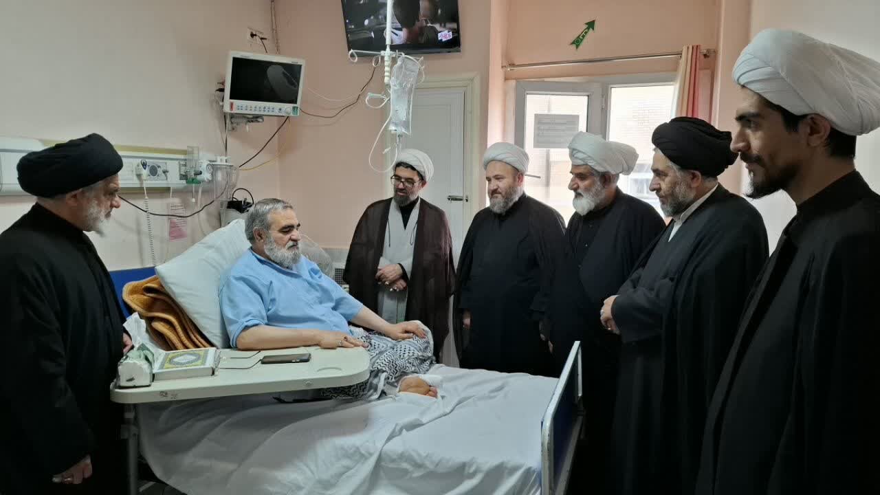 گردهمایی یک روزه ائمه جمعه منطقه کاشان برگزار شد