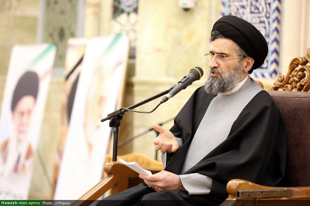 بزرگداشت شهید دکتر خرازی در حرم بانوی کرامت/ اعتماد مستمر رهبر شهید به دیپلمات انقلابی