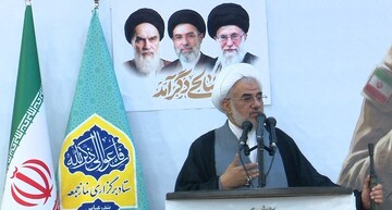 قدرت نیروهای مسلح جمهوری اسلامی ترس در دل دشمن افکنده‌اند