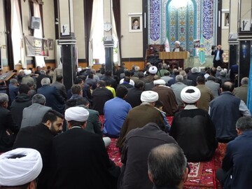 تصاویر/ اقامه نماز جمعه امروز شهرستان چهاربرج
