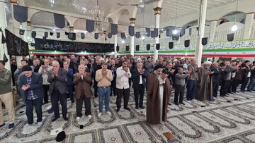 تصاویر/ اقامه نماز جمعه ماکو