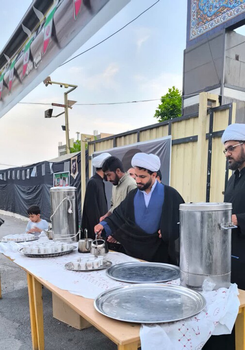 تصاویر/ ایستگاه صلواتی مدرسه علمیه امام صادق جیرفت