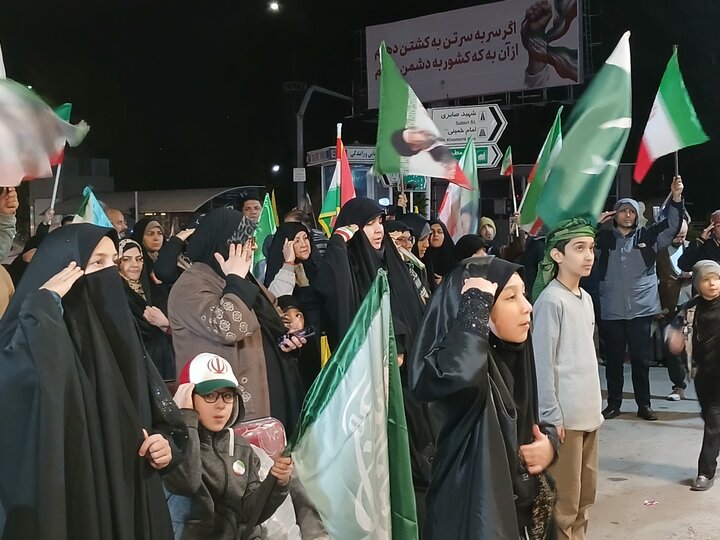 تصاویر/ اجتماع مردمی لبیک سید مجتبی خامنه ای شکریه پاکستان